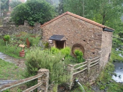 Caserío De Ovejuela