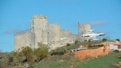 Castillo de Coruña del Conde (en ruinas)