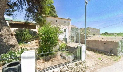 Castillo rural Espartera.Alojamientos rurales con aires medievales