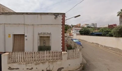 De Carlos