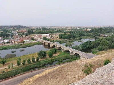 Dentro de la Muralla