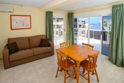 Mareny Sol: Apartamentos Avenida Benidorm