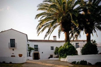 El lagar de los almendros