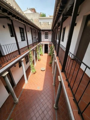 Home Granada Columnas