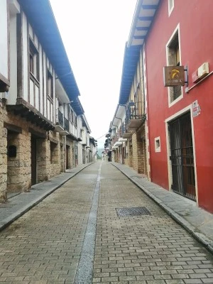 Hospedería Foramontanos