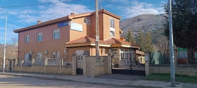 Hostal Areños