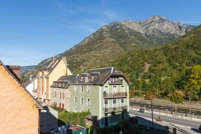 Hostal Tina Bossòst