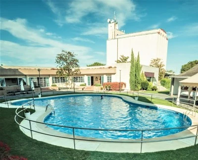 Hotel Cortijo Santa Cruz