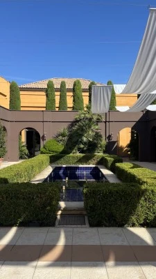 Hotel Maher