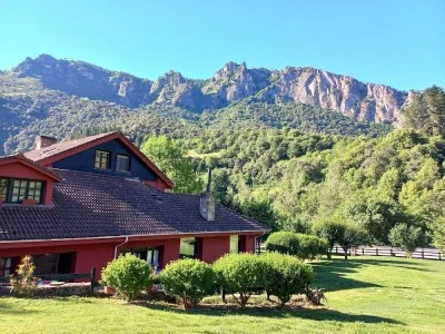 Hotel Restaurante El Jisu