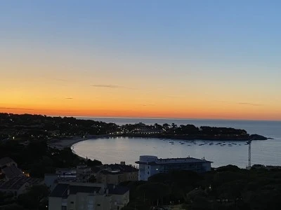 LA CALETA DEL SOL