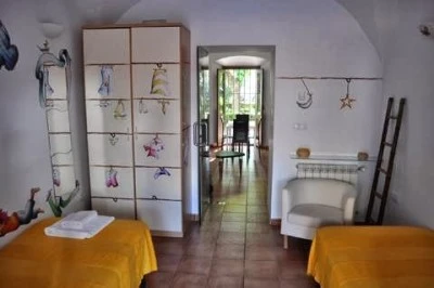 La Casa Pintada, Apartamentos Turísticos