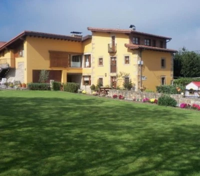 La Casa Vieja de Silió