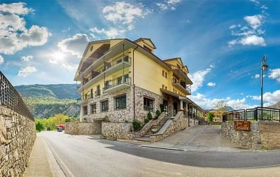 Hotel Cotiella
