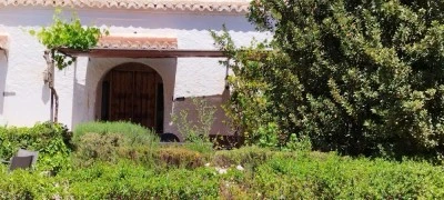 Casas Cueva La Tala