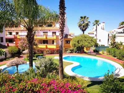 Marina Esuri Golf y Playa