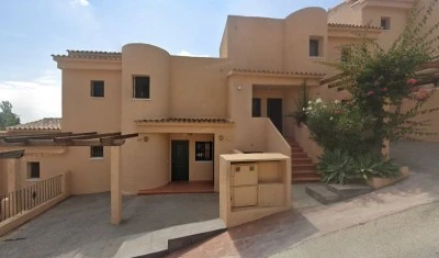 Paipo Apartment