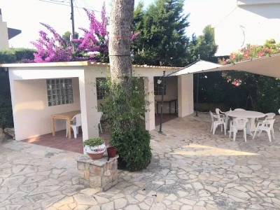Residencia Yayo Toni