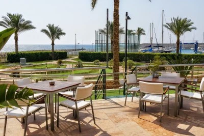 Senator Águilas Hotel