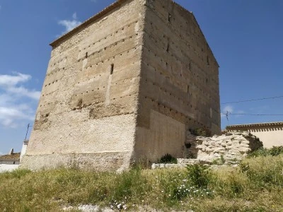 Torre Árabe La Casa Alta de TorreManzanas