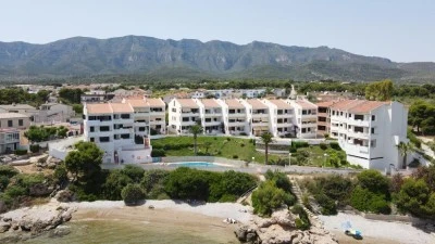 Urbanizació Atzavara