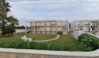 Urbanización Salinas Playa, 87 89