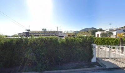 VACATION HOUSE