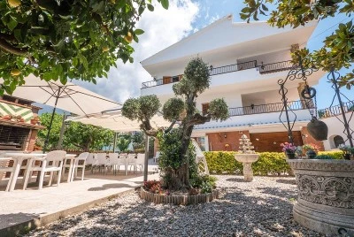 Villa Taret