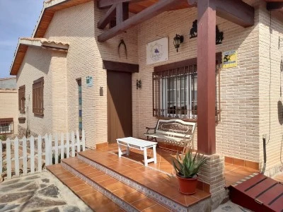 VIVENCIAS casa rural para 10 personas. 4 estrellas