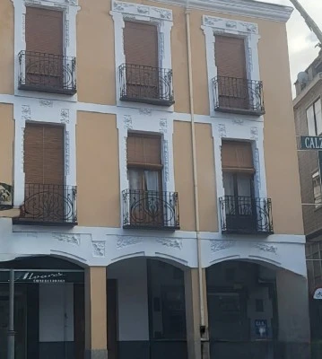 VuT El Balcón de la plaza