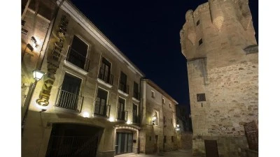 Luxor Torre Del Clavero Apartments