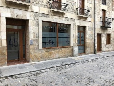 Residencia Agurain