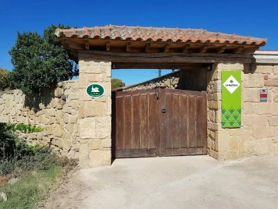ALOJA RIOJA. CASA RURAL LA MATILLA