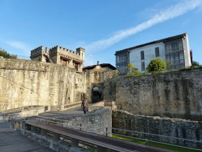 Basquenjoy Hondarribia s.l