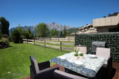 Apartamento El Jardín de Saras by BeValle
