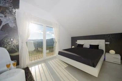 Casa La Esencia, casa rural Aínsa