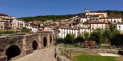 Alojamientos Cascadas de Puente Ra