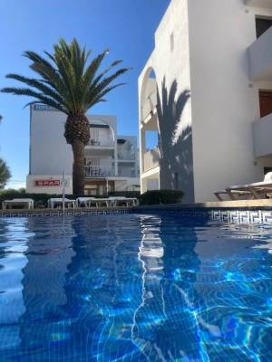 Apartmentos Ferrera Pins