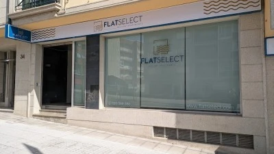 FLATSELECT