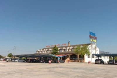Hostal-Restaurante La Sima