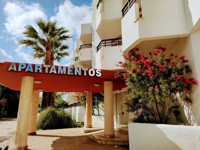 Hotel y Apartamentos Ses Savines